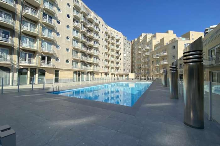 Appartement Met Zeezicht, Zwembad & Garage Ostend Exterior photo